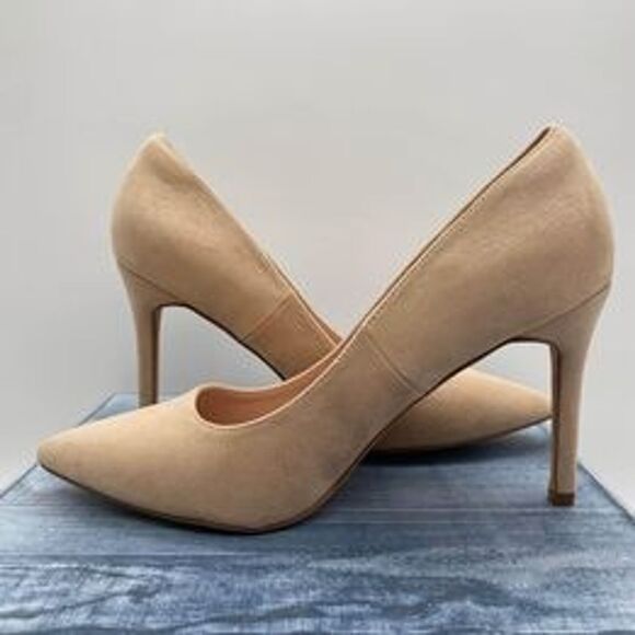 NEW DREAM PAIRS Women's Classic Pointed Toe Pumps Nude Size 9 - Picture 3 of 8